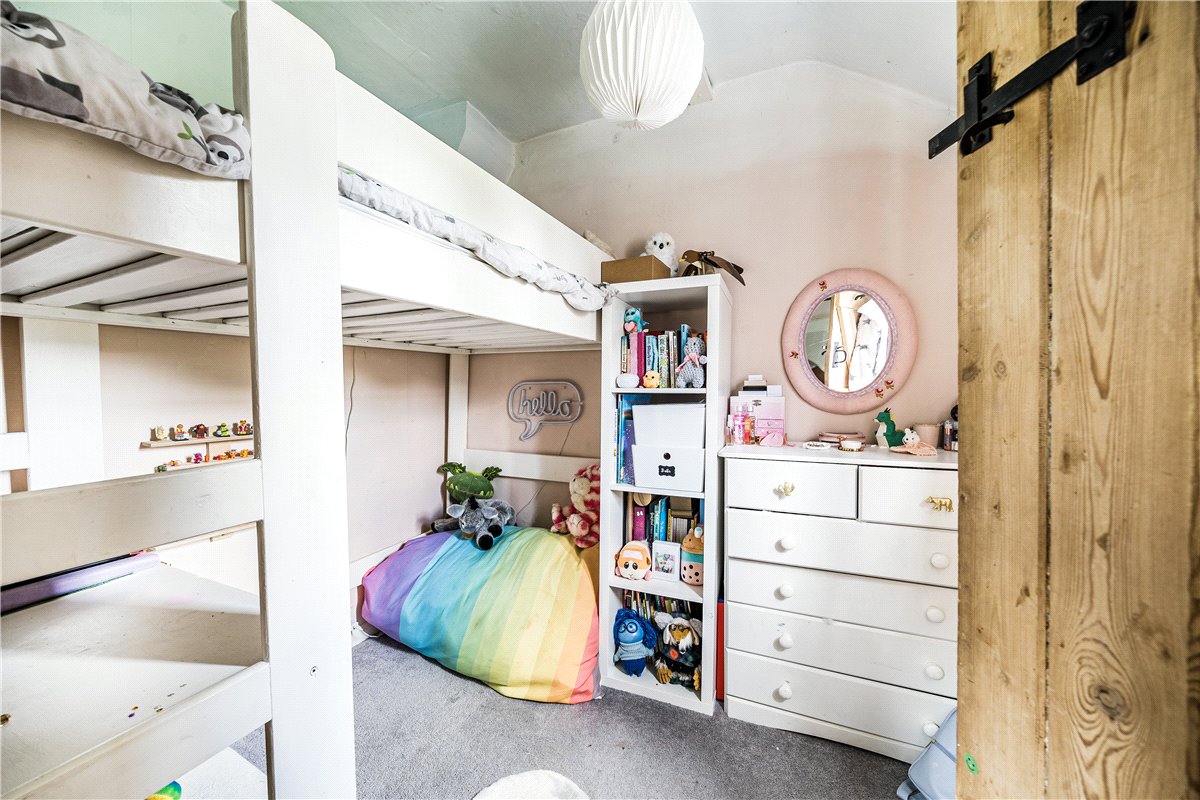 2 bedroom House, High Street, Manton, SN8 - Sold, Image 3