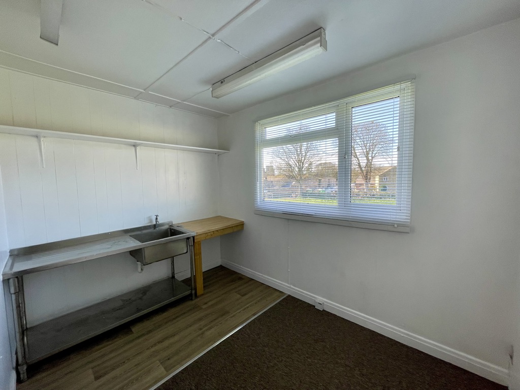 504 Sq Ft, West Tanfield, Ripon, HG4 - Available, Image 6