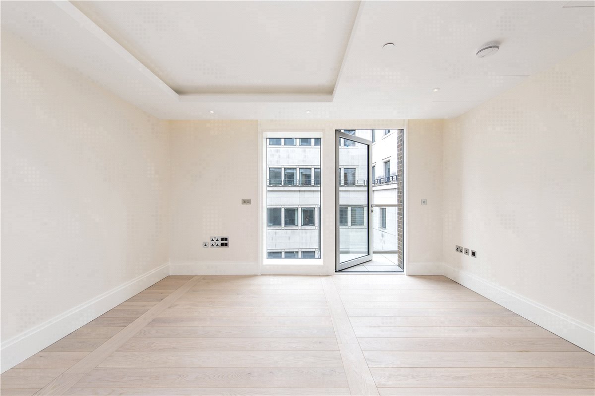 1 bedroom Flat, Strand, Mayfair, WC2R - Available, Image 3