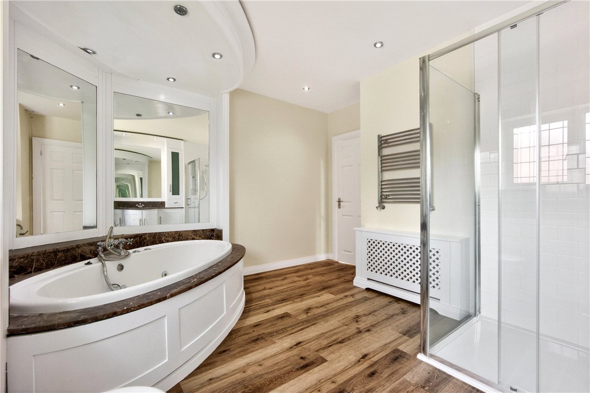 5 bedroom House, Hale Road, Hale Barns, WA15 - Let Agreed, Image 15