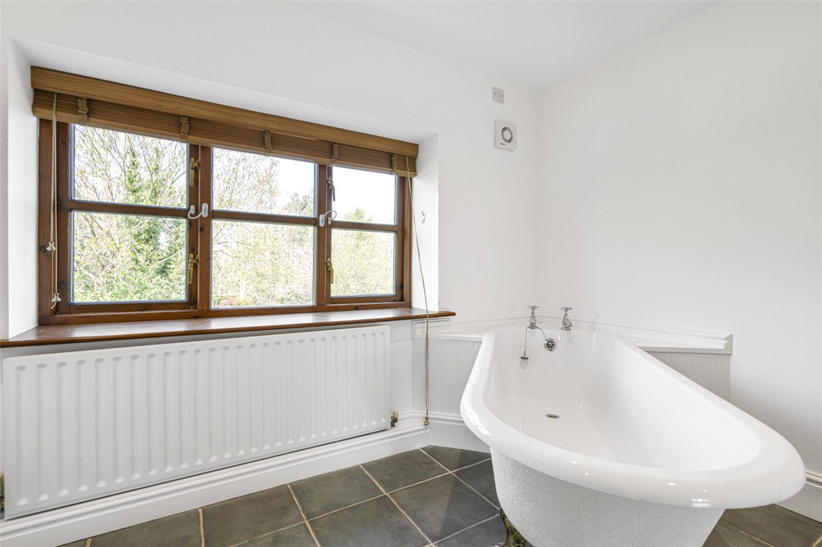 4 bedroom Cottage, Yew Tree Court, Nantwich Road, CW10 - , Image 16