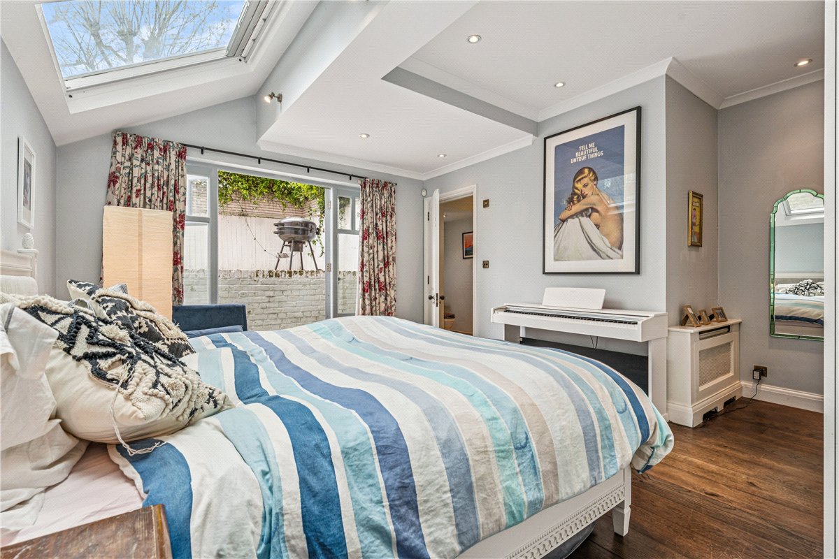 2 bedroom Flat, Hildyard Road, London, SW6 - Available, Image 4