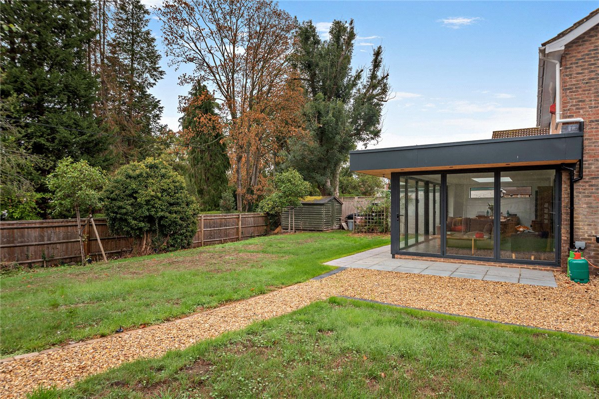 4 bedroom House, Falcon House Gardens, Woolton Hill, RG20 - Available, Image 16