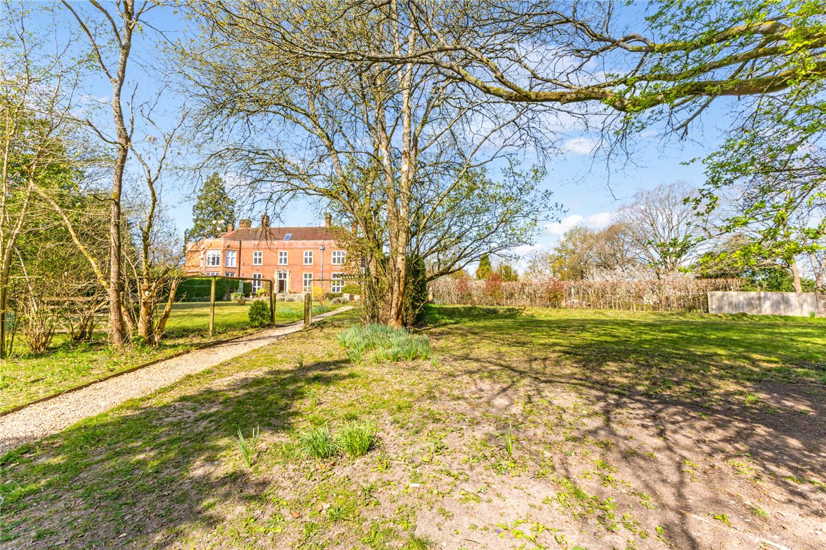 5 bedroom House, Stockcross, Newbury, RG20 - Available, Image 20
