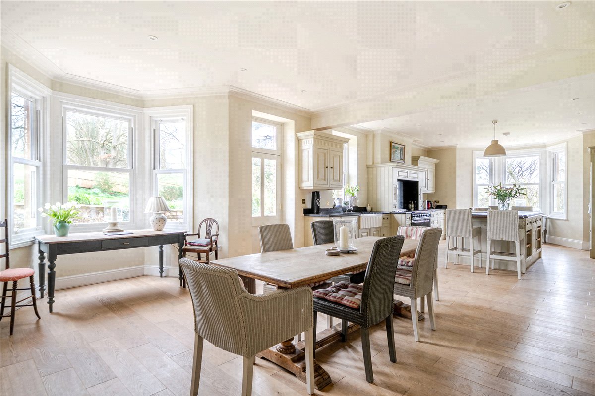 8 bedroom House, Rock Road, Wick, BS30 - Available, Image 1