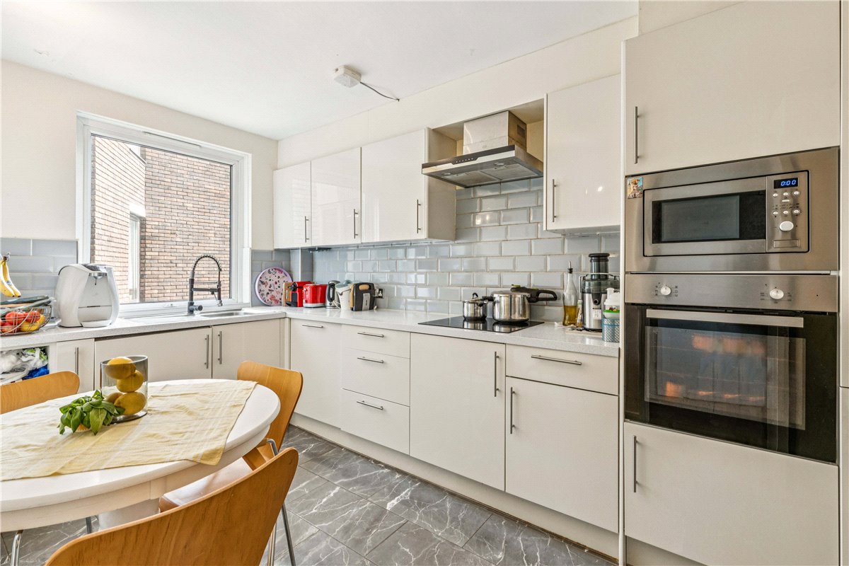 2 bedroom Flat, Alder Lodge, 73 Stevenage Road, SW6 - Sold, Image 16
