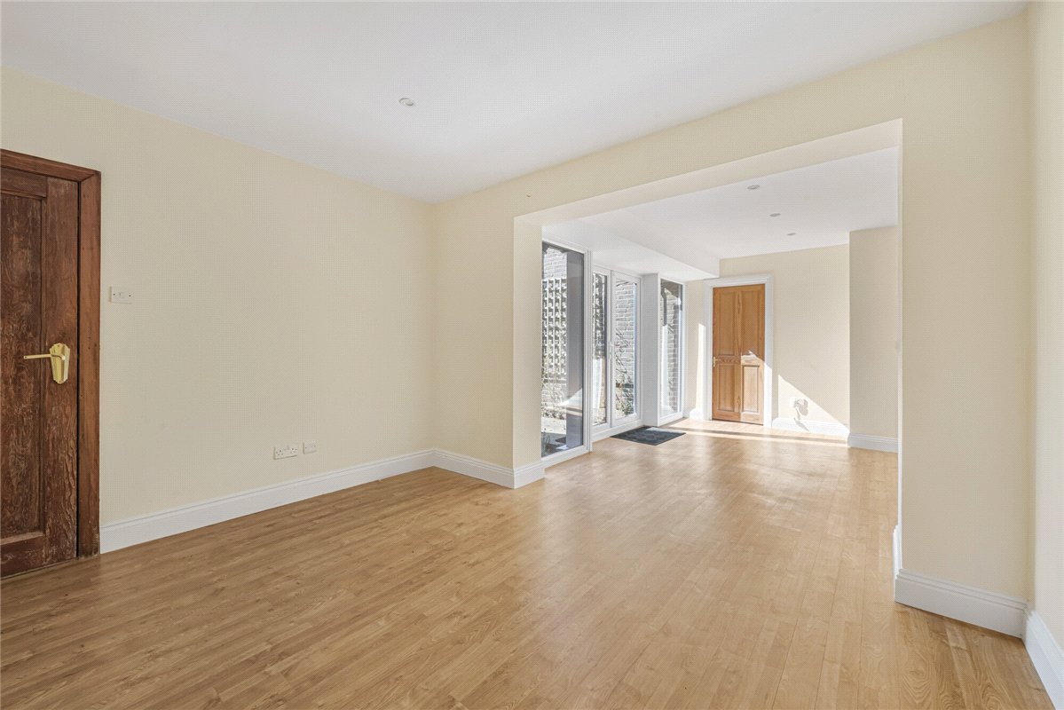 7 bedroom House, Tye Lane, Walberton, BN18 - Available, Image 4