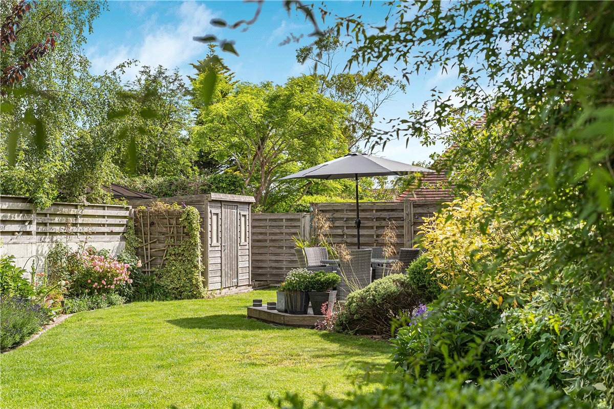 4 bedroom House, Russley Park, Baydon, SN8 - Available, Image 24