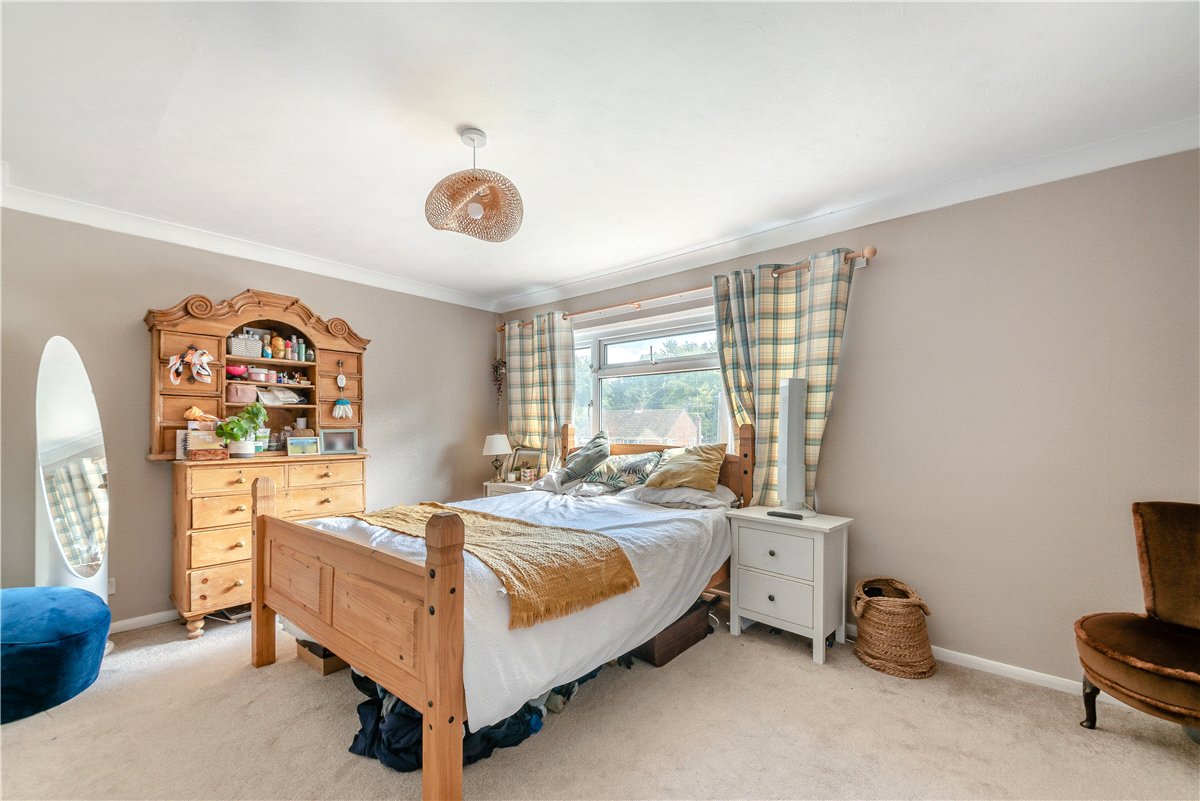4 bedroom House, Teg Down Meads, Winchester, SO22 - Available, Image 9