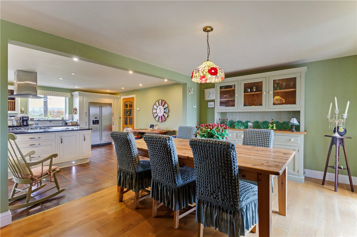 6 bedroom House, The Barton, Clyffe Pypard, SN4 - Available, Image 9