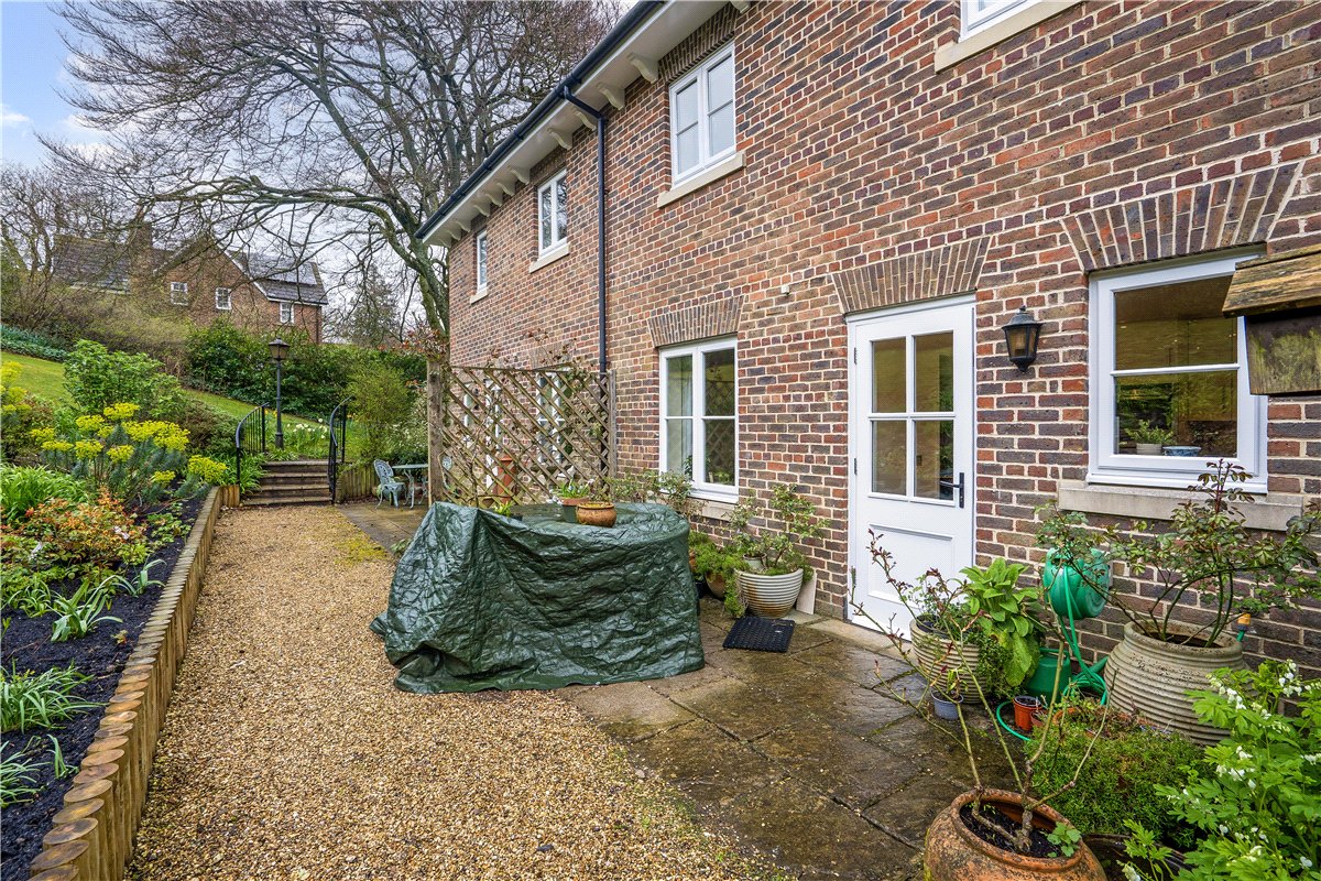 2 bedroom House, Wye House Gardens, Barn Street, SN8 - Available, Image 18