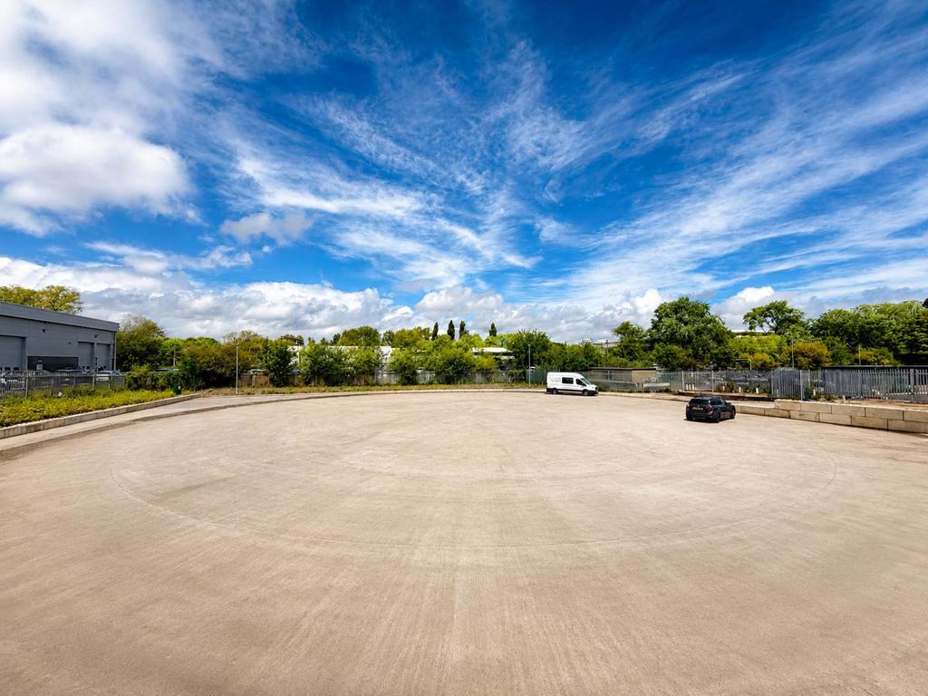 29818 Sq Ft, Windsor Place, Harlow, CM20 - Available