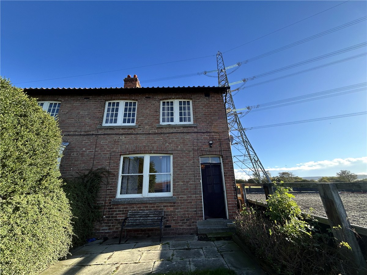 3 bedroom Cottage, The Cottage, Hollins Stable, DL6 - 