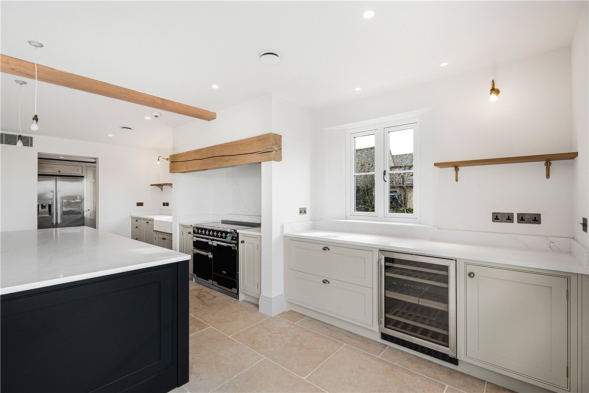 5 bedroom House, Lower End, Alvescot, OX18 - Sold, Image 7