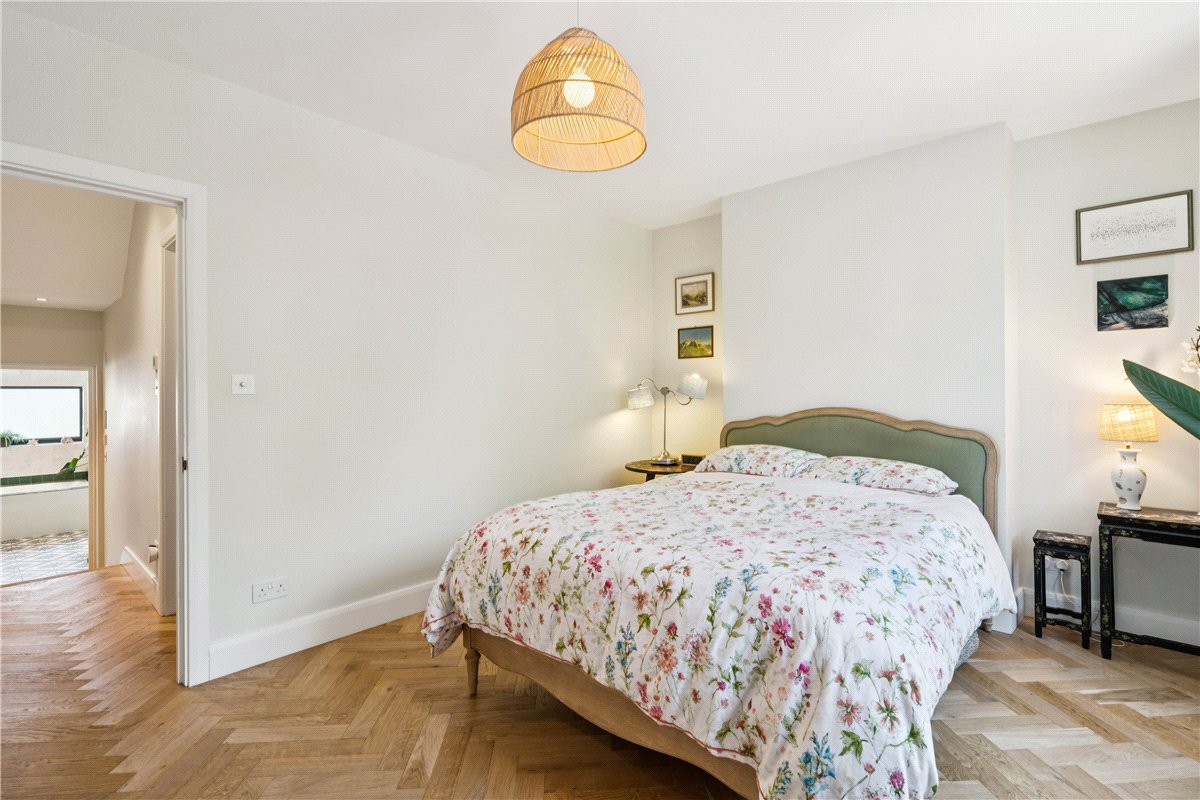 3 bedroom Maisonette, Humbolt Road, , W6 - Available, Image 12
