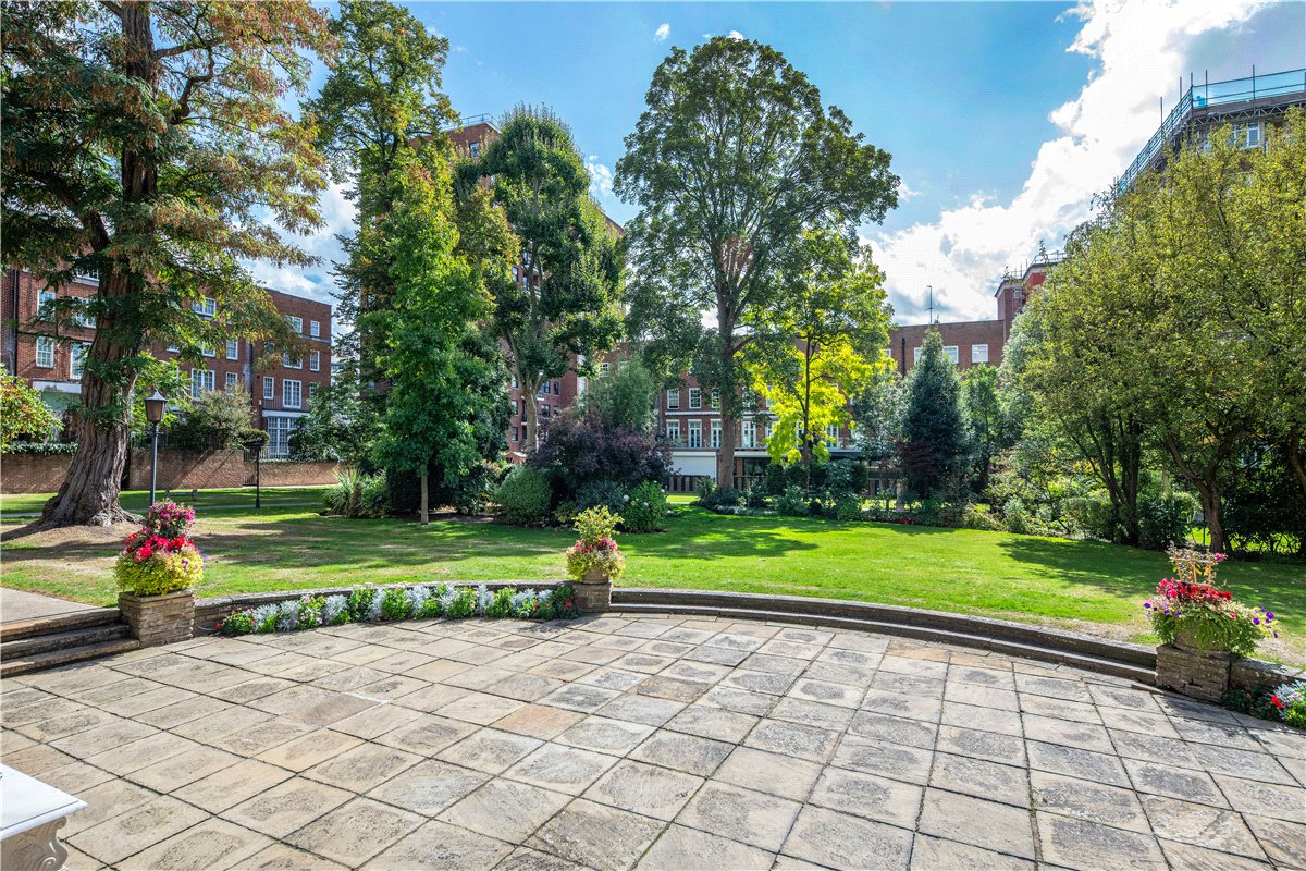 5 bedroom Flat, Ennismore Gardens, Knightsbridge, SW7 - Available, Image 8