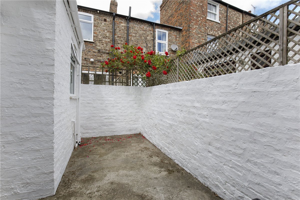 2 bedroom House, Hampden Street, York, YO1 - Let Agreed, Image 10