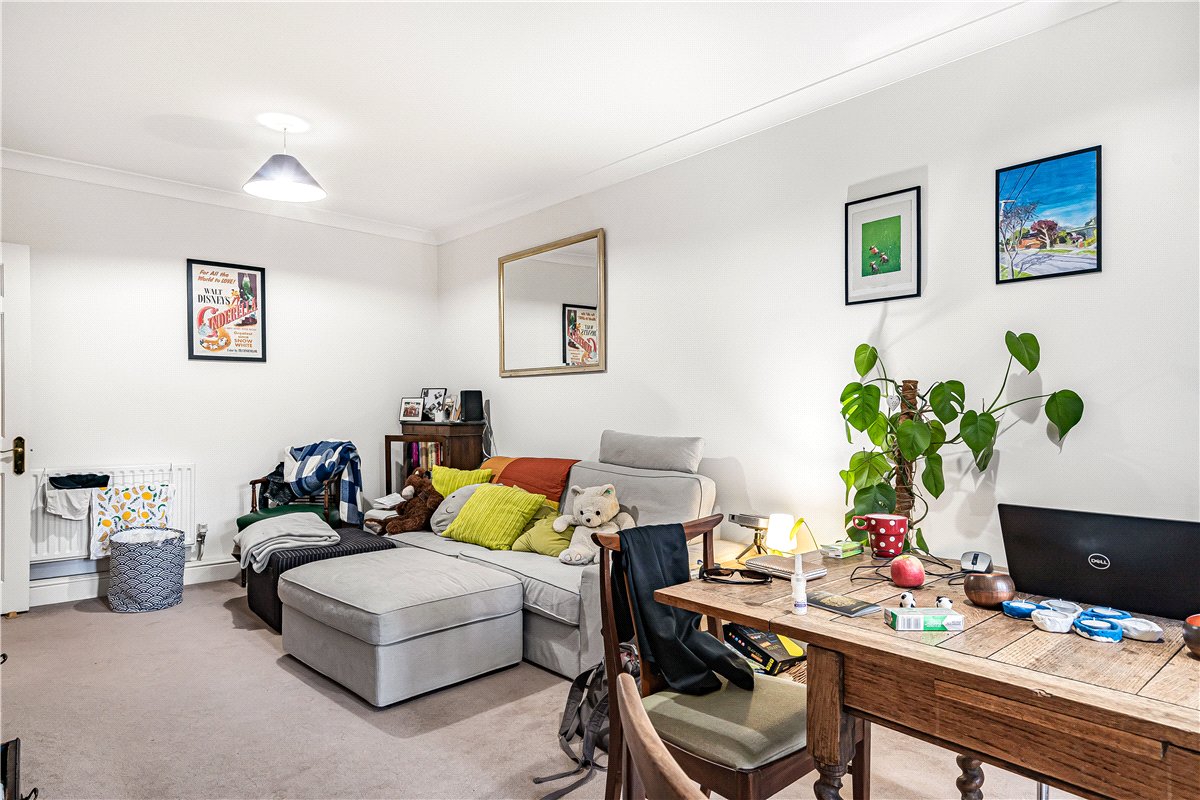 2 bedroom Flat, Long Ford Close, Oxford, OX1 - Sold STC, Image 7