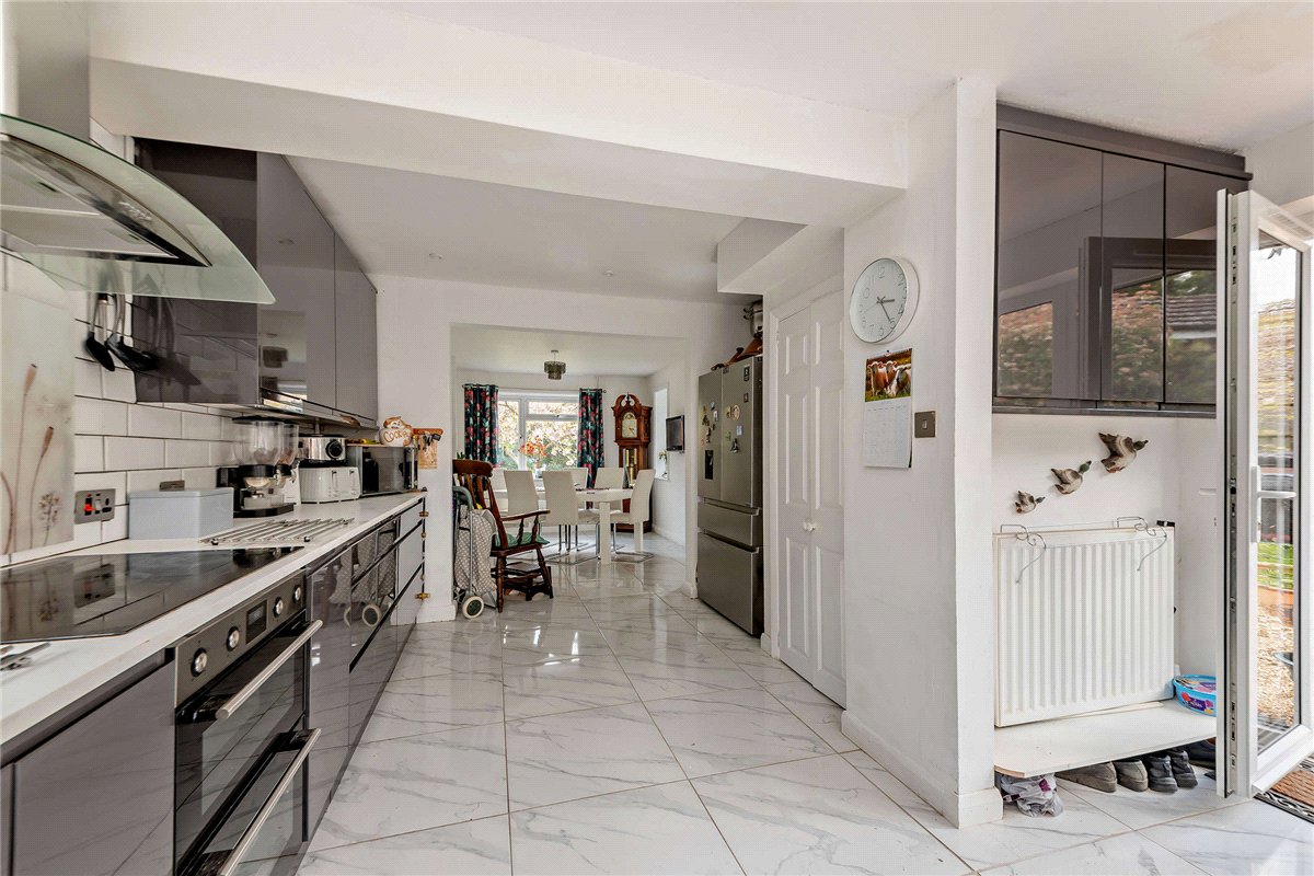 4 bedroom House, George Street, Kingsclere, RG20 - Available, Image 5