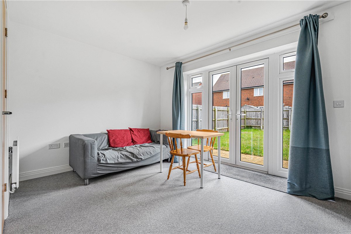 2 bedroom House, Rome Avenue, Aylesbury, HP21 - Let Agreed, Image 4