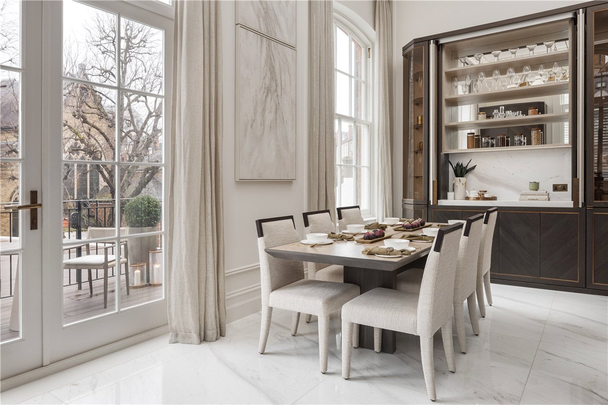 7 bedroom Flat, Pont Street, Knightsbridge, SW1X - Available, Image 23