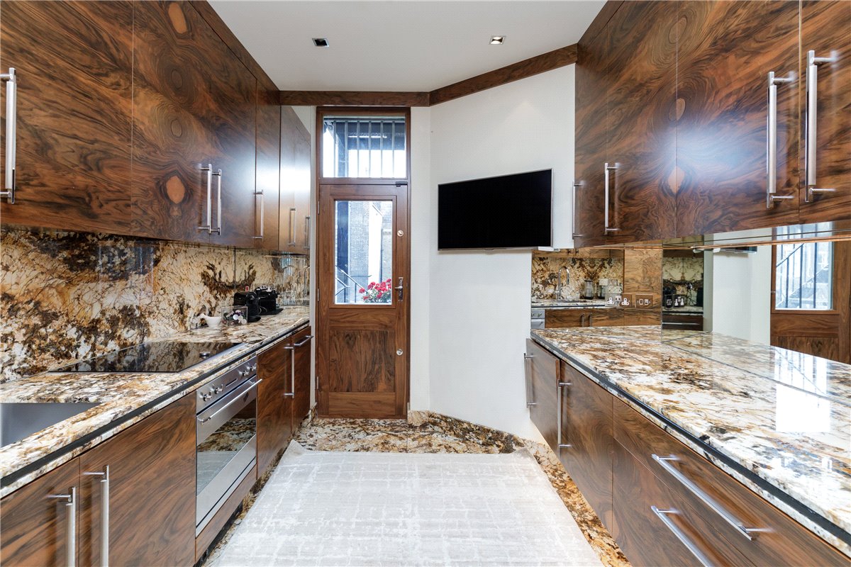 2 bedroom Residential, New Cavendish Street, Marylebone, W1G - Sold, Image 10