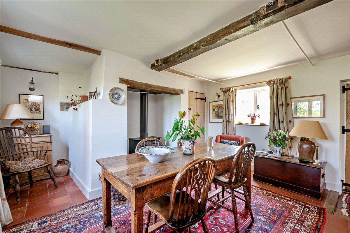 3 bedroom House, Harts Hill Road, Thatcham, RG18 - Available, Image 4