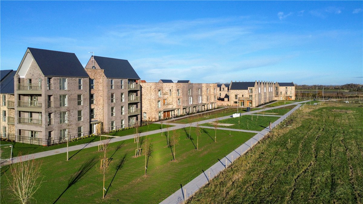 2 bedroom Flat, Massingham Way, Waterbeach, CB25 - Available