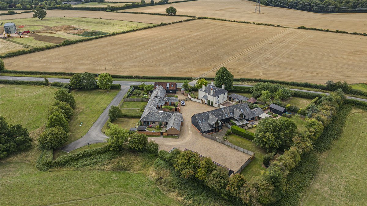 4 bedroom Barn Conversion, Cudsdens Court, Great Missenden, HP16 - Sold, Image 21