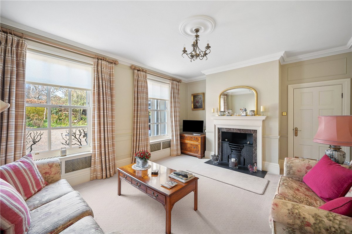 6 bedroom House, Crag Lane, Huby, LS17 - Available, Image 12