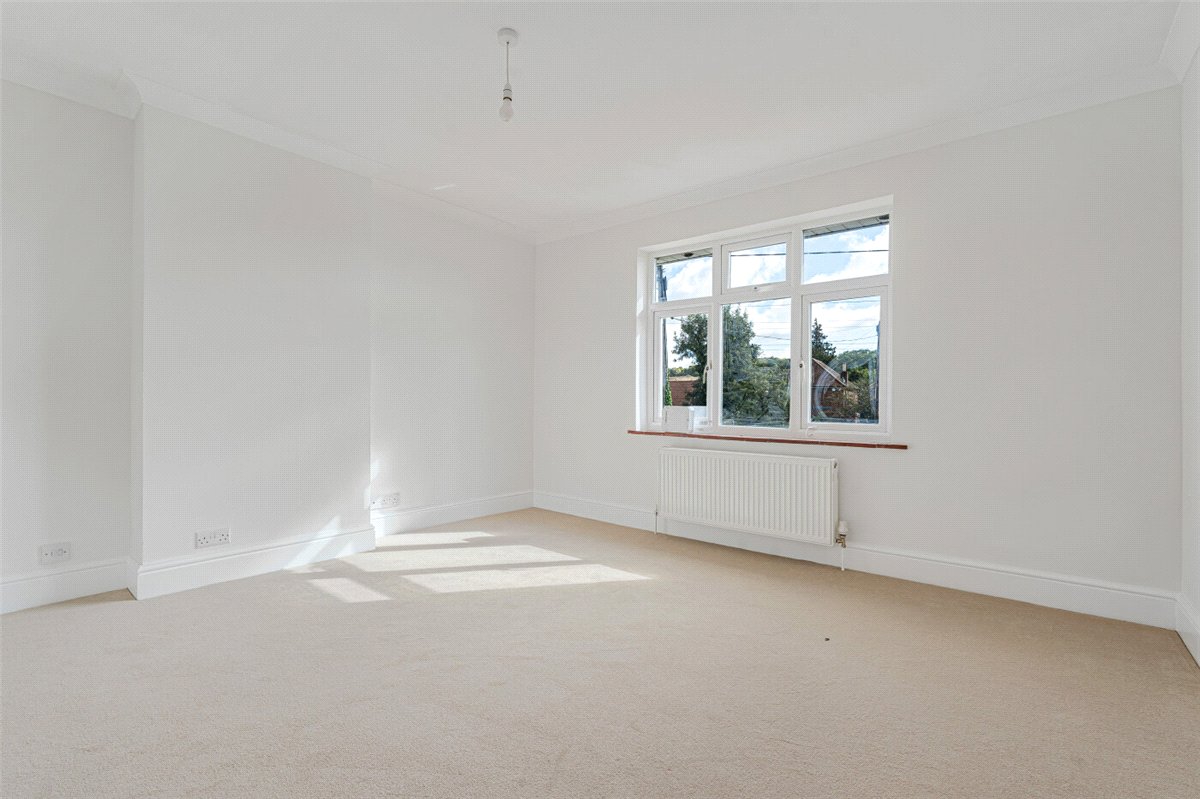 3 bedroom House, London Road, Wendover, HP22 - Available, Image 4