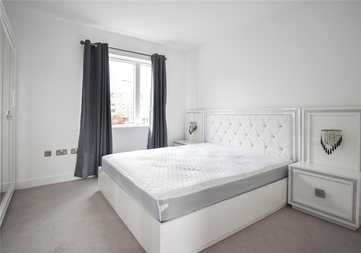 4 bedroom House, Knightly Avenue, Cambridge, CB2 - Available, Image 3