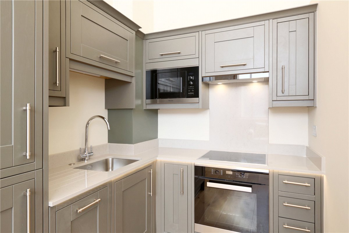 2 bedroom Flat, Bell Yard, Strand, WC2A - , Image 1