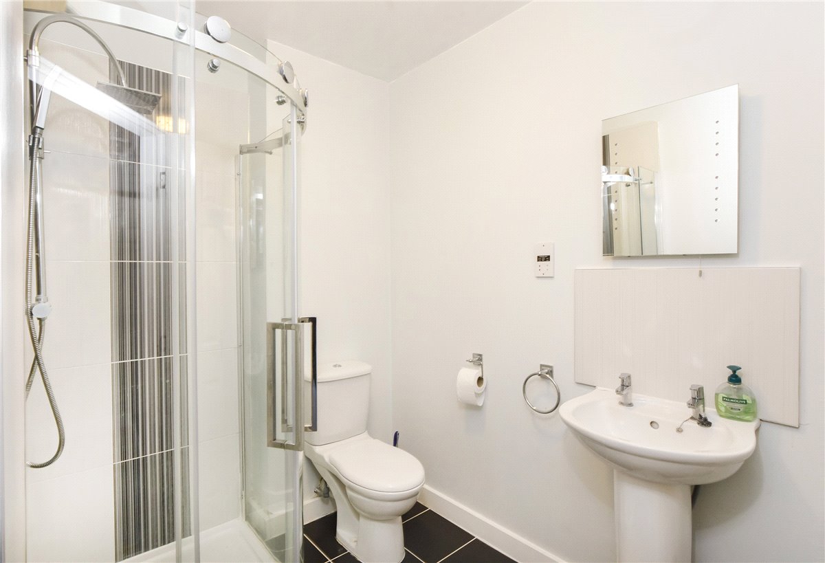 3 bedroom House, Waterside Gardens, York, YO31 - , Image 3