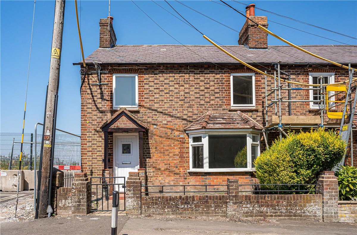 3 bedroom House, Ellesborough Road, Wendover, HP22 - Let Agreed, Image 1
