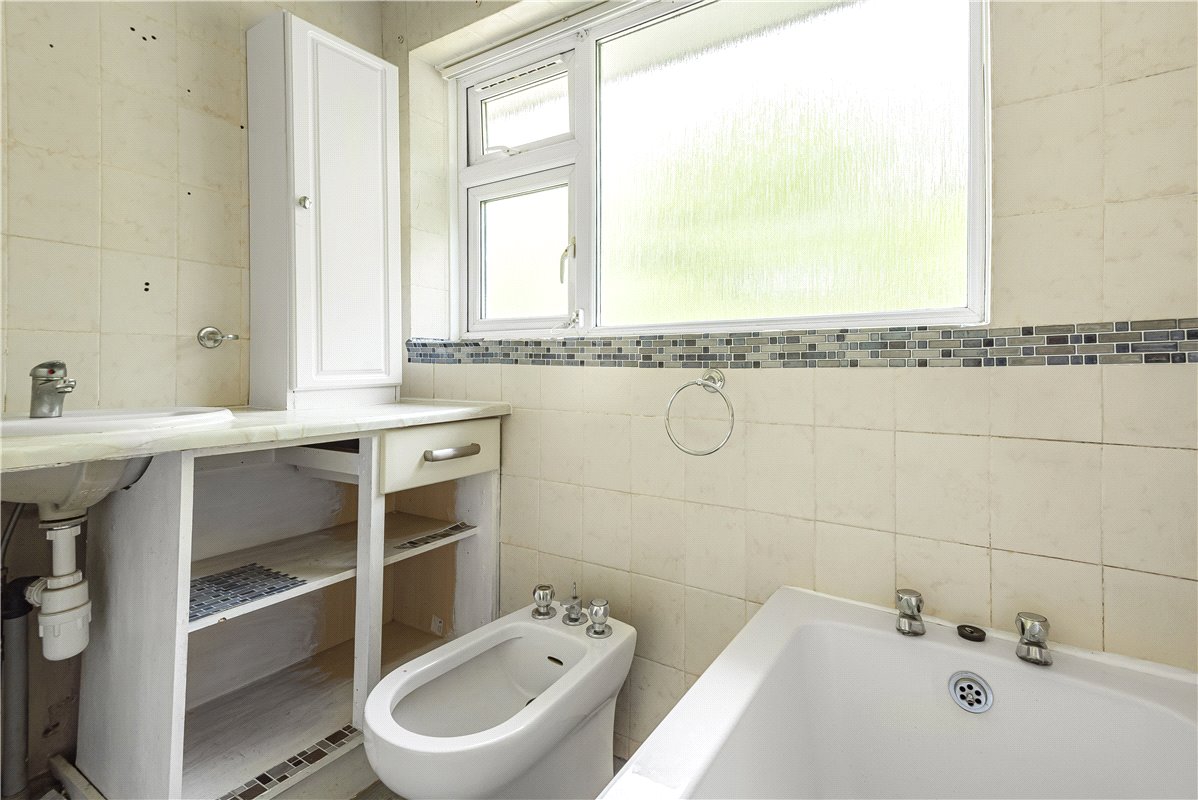 3 bedroom House, Fortyacre Drive, Bredbury, SK6 - Sold, Image 6