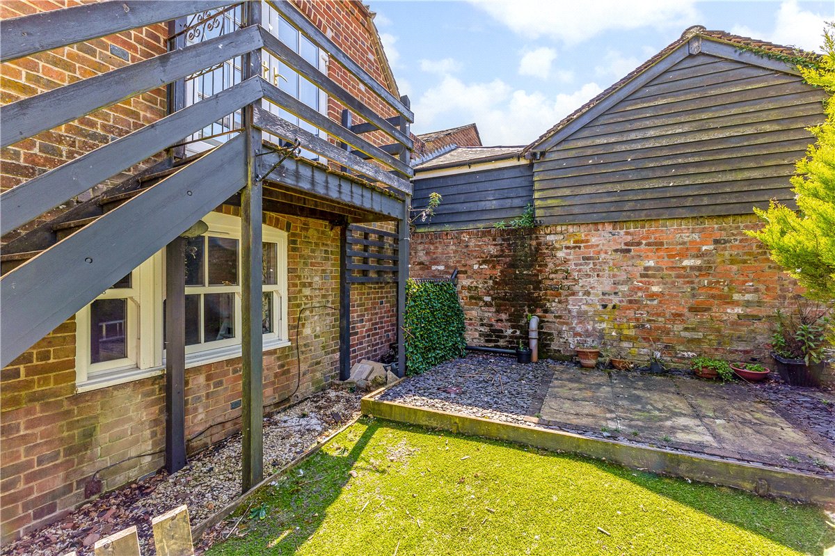 5 bedroom House, High Street, Manton, SN8 - Available, Image 15