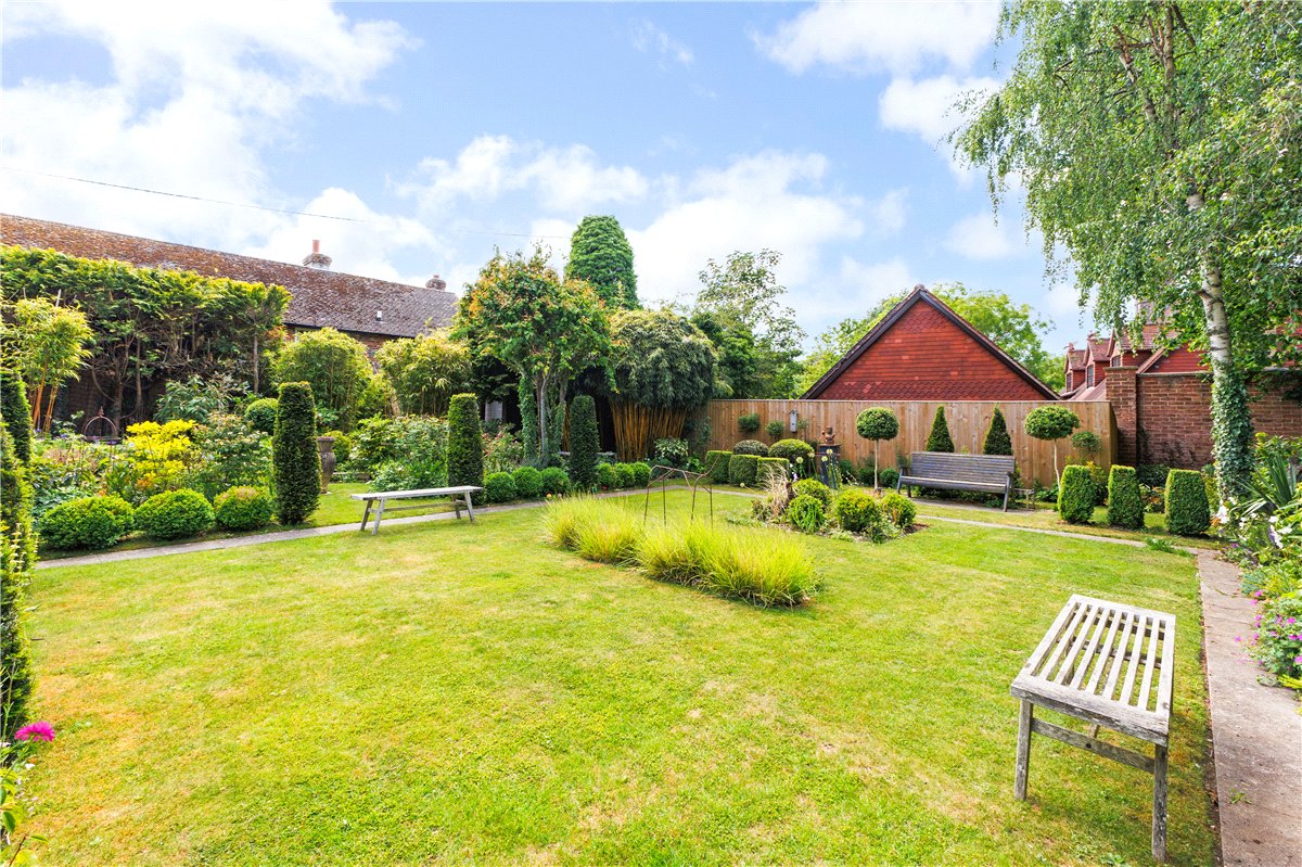 3 bedroom House, Lockeridge, Marlborough, SN8 - Sold STC, Image 1