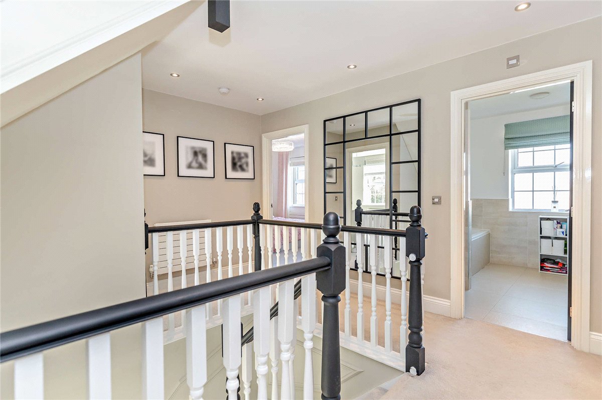 6 bedroom House, Woodland Close, Wetherby, LS22 - Available, Image 11