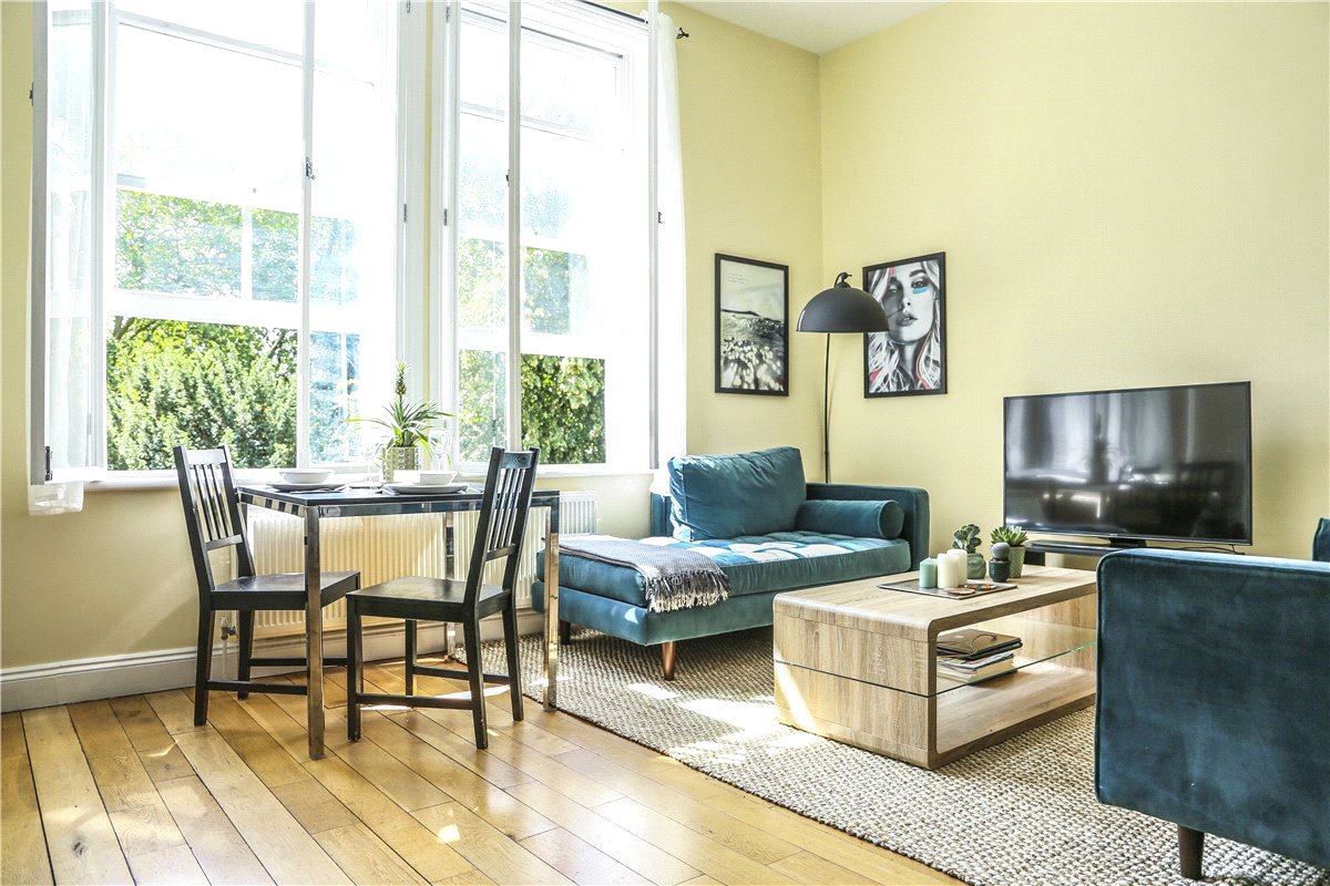 1 bedroom Flat, Old Brompton Road, London, SW5 - Sold