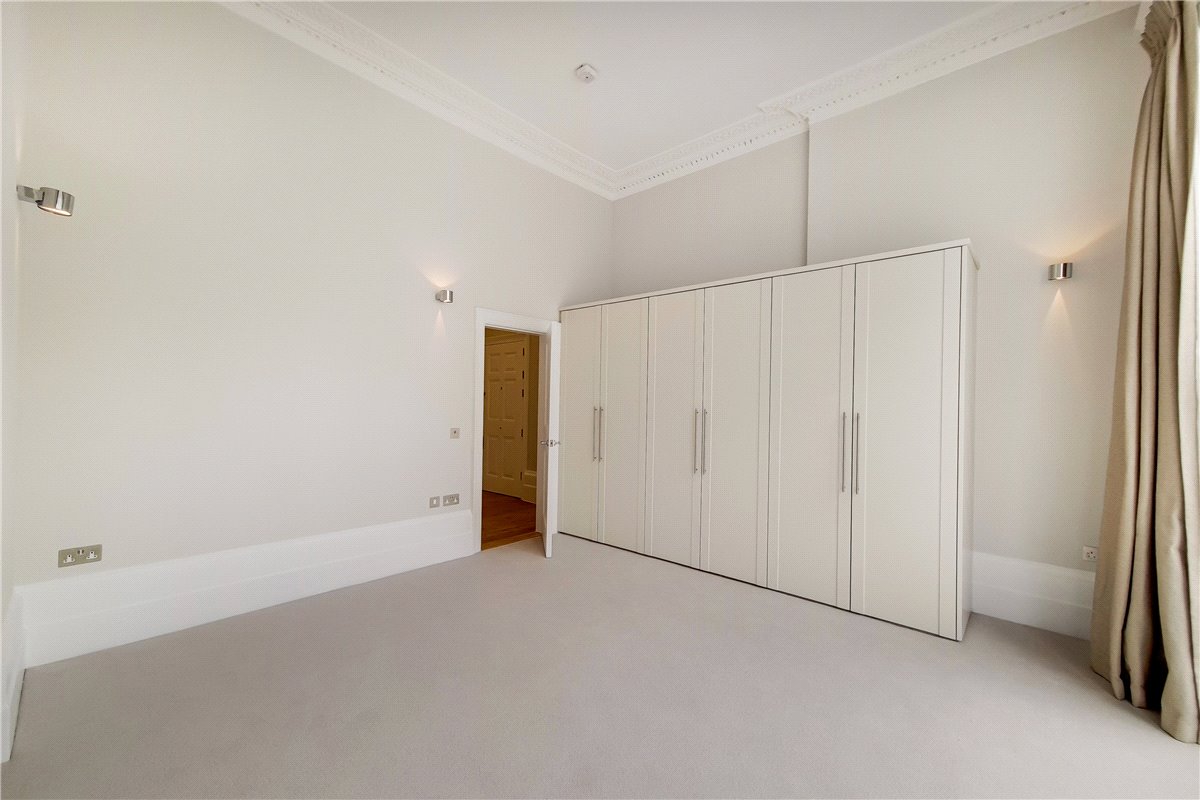 1 bedroom Flat, Gloucester Place, Marylebone, W1U - Let Agreed, Image 2
