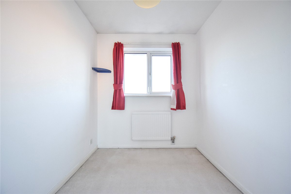 2 bedroom House, Tamarin Gardens, Cambridge, CB1 - , Image 9