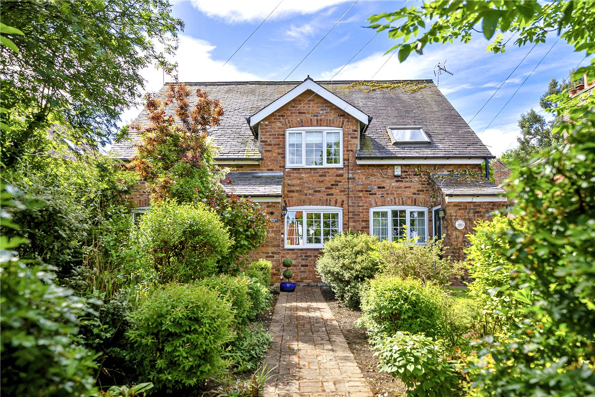 3 bedroom House, Main Street, Bilbrough, YO23 - Available, Image 16