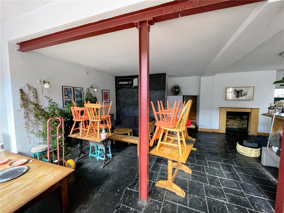 3 bedroom Residential, Piccadilly Place, London Road, BA1 - Sold, Image 1