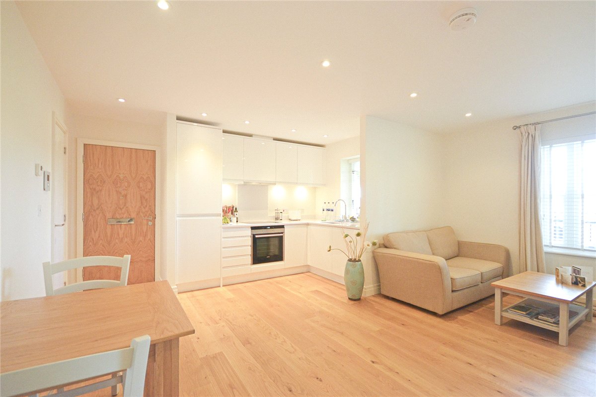 1 bedroom Flat, Regent Terrace, Cambridge, CB2 - Sold STC, Image 1
