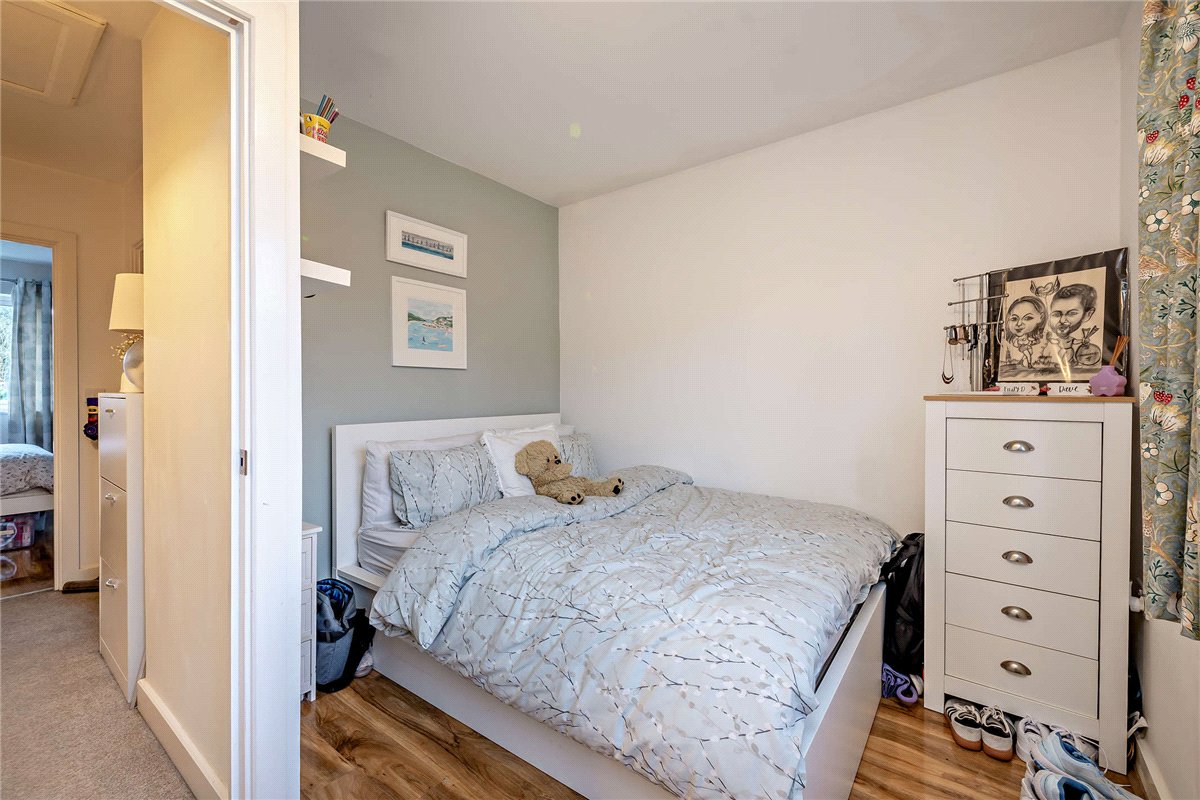2 bedroom House, Greenacre Place, Newbury, RG14 - Sold STC, Image 8