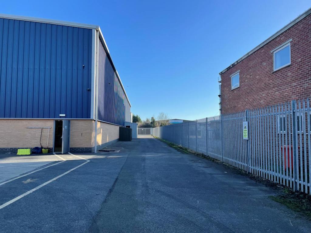 11542 Sq Ft, 21 Porte Marsh Road, Calne, SN11 - Available, Image 6