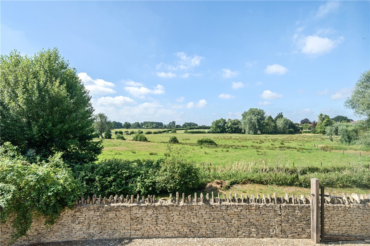 5 bedroom House, Lake View, Calne, SN11 - Sold, Image 16