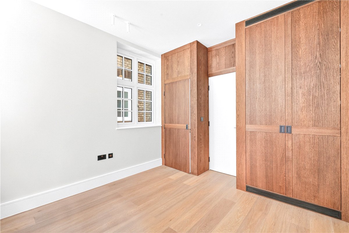 3 bedroom Maisonette, De Walden Street, London, W1G - Available, Image 16