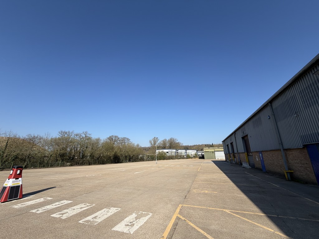 3.2 acres, Kingstanding Way, Tunbridge Wells, TN2 - Available, Image 11